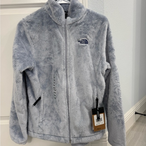 The North Face Jackets & Blazers - NWT The North Face Dusty Periwinkle Osito Jacket